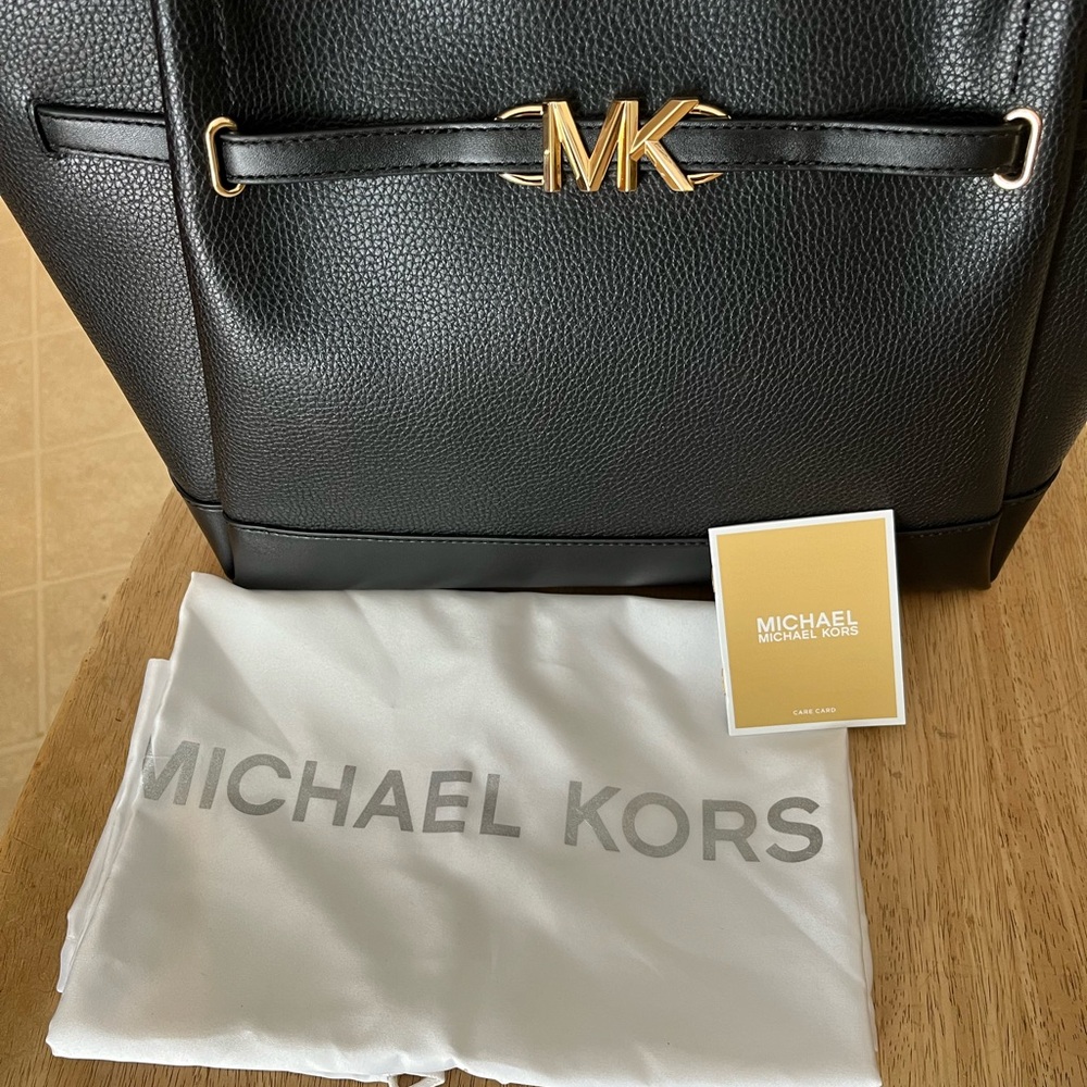 Michael Kors Reed Belted large leather tote NWT - Picture 4 of 11